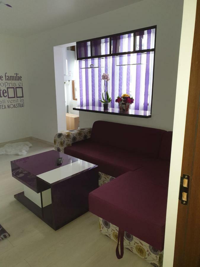 Apartament Oana'S Home Orşova Esterno foto